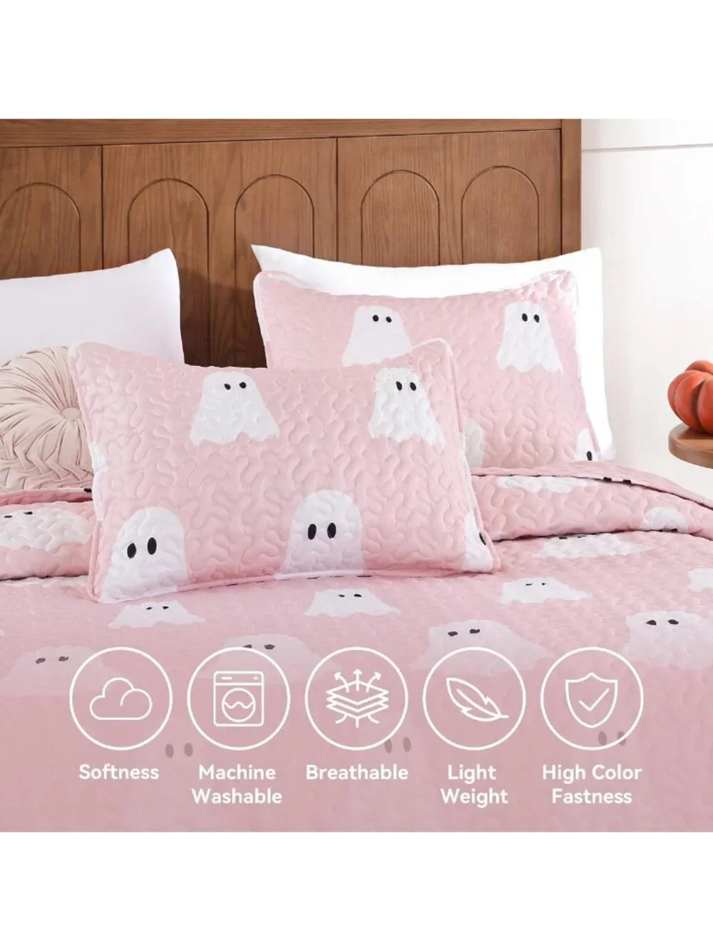Spooky Pink Halloween Quilt King Size Set - 3 Piece Ghost Bedspread Bedding
